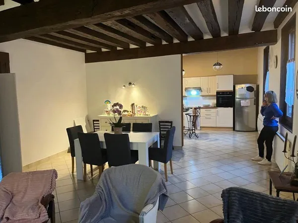 Bel appartement 4 chambres coeur historique Auxerre