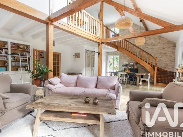 Maison 10 pièces 194 m²
