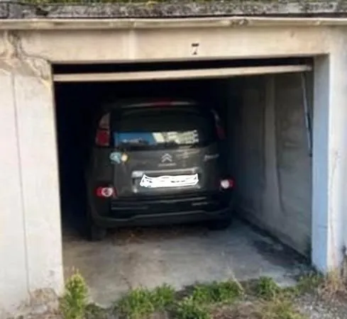 Garage St Michel / Le Busca