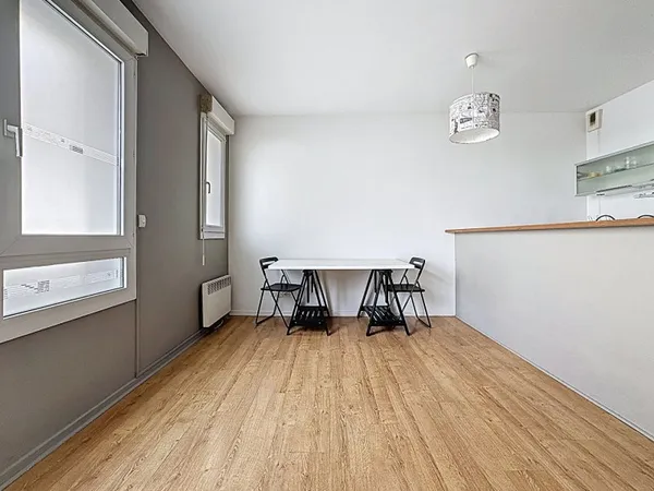 Studio 1 pièce 31 m²