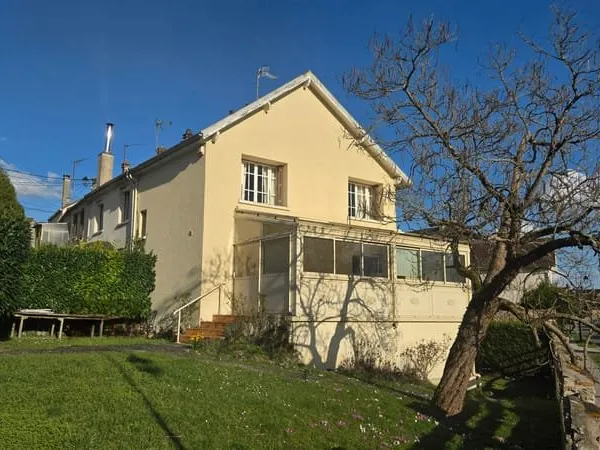 MAISON EN VENTE SUR TERRAIN DE 326 M²
