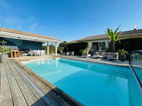 Maison en vente à Talais - Idéal pour les familles cherchant la tranquillité