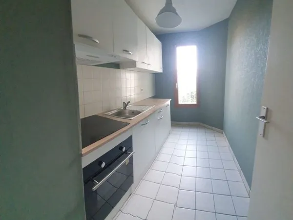 T2 lumineux Ste Thérèse-Longchamps