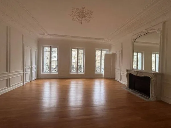 Appartement 5 pièces 260 m²