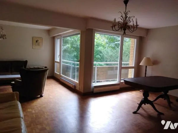 Appartement 5 pièces 90 m²