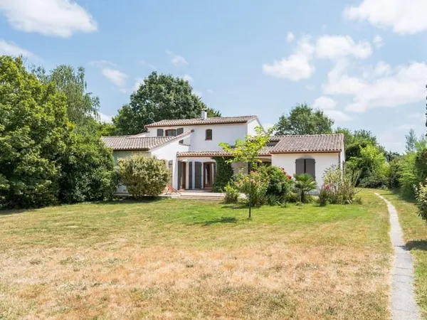 À Bruguières, maison T5 avec grand terrain
