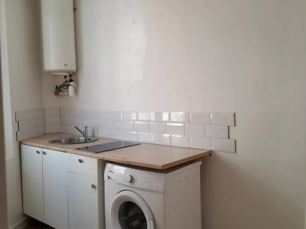 Studio 1 pièce 27 m²