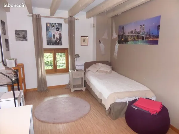 Chambre étudiante meublée chez l'habitant
