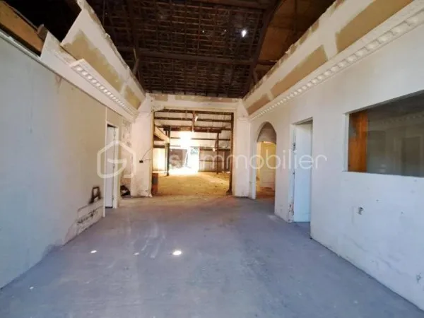 Maison 3 pièces 212 m²