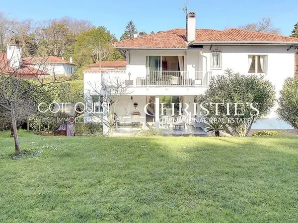 À vendre Saint-Jean-de-Luz - Villa de 210 m²