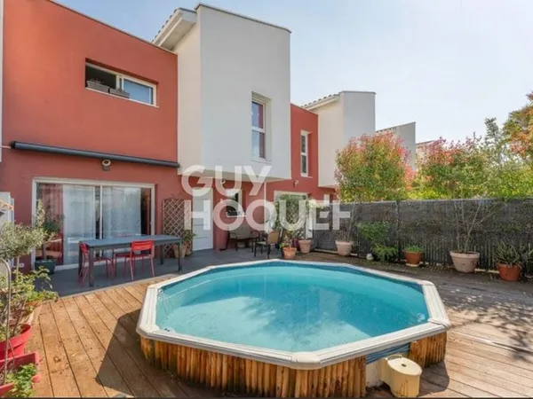 Maison moderne F4 : 120 m2 + piscine + garage