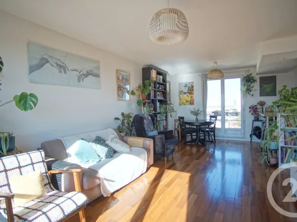 Appartement 4 pièces 65 m²