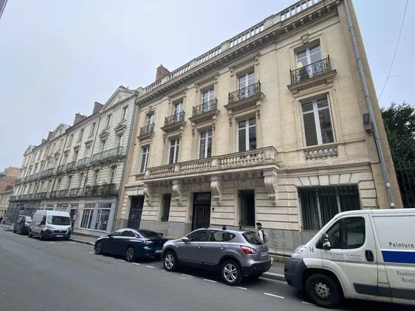 Bureaux 400 m²