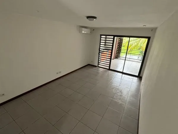 Studio 1 pièce 29 m²
