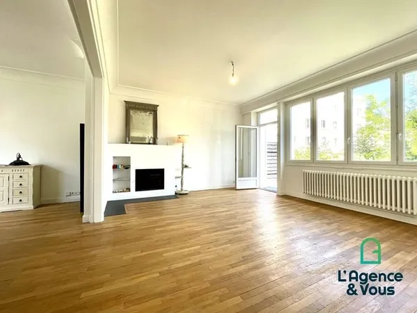Maison 6 pièces 214 m²