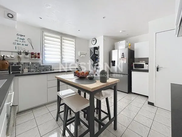 Maison 5 pièces 85 m²