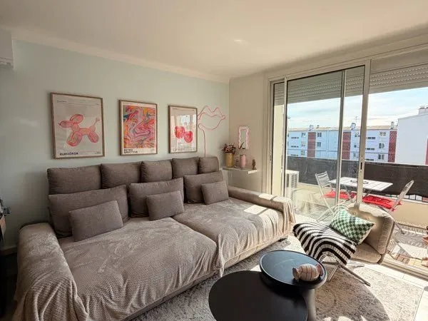 À vendre - Appartement lumineux/traversant à Montpellier