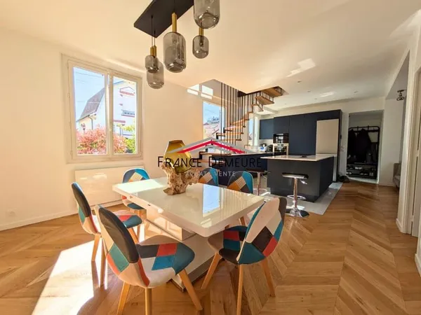 COUP DE COEUR ASSURÉ - MAISON INDIVIDUELLE 6 PIÈCES - TAVE