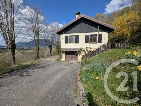 Maison 4 pièces 147 m²