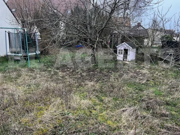 Terrain en individuel 340 m²