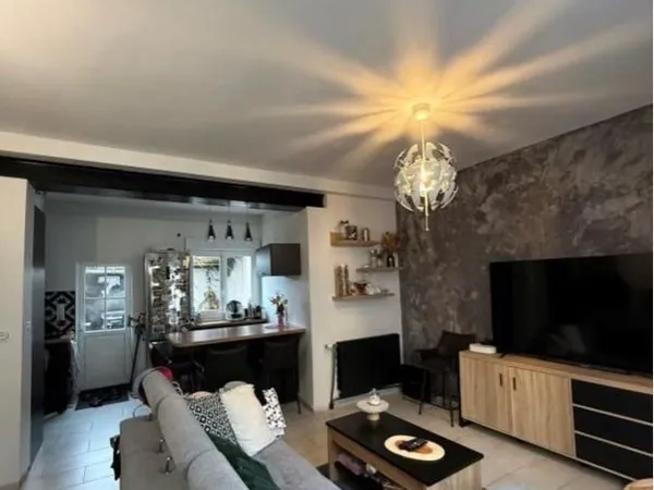 3 pièces • 70m2 . Tours 37100 quartier Saint Cyr