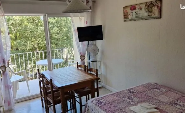 Studio meublé