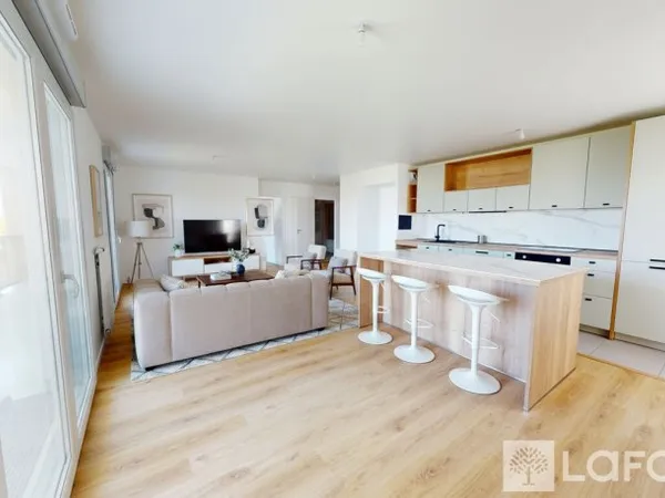 Appartement 4 pièces 80 m²