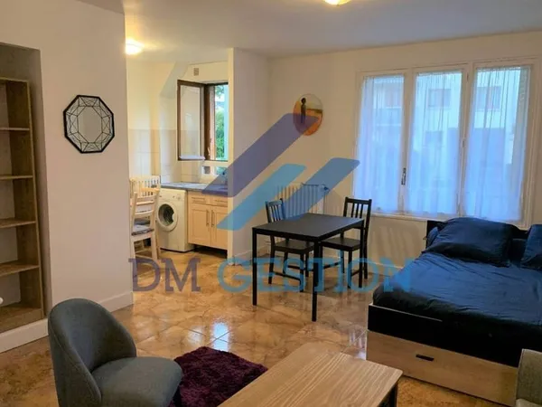 Studio 1 pièce 32 m²