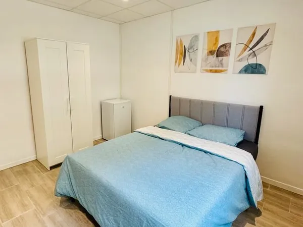 Chambre 480 CC - clim, TV, frigo