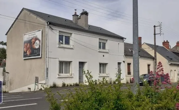 Bien immobilier de rendement Vente Bourges  180m² 271000€