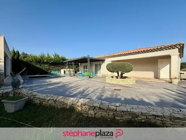 Maison 5 pièces 170 m² avec Hangar de 450 m² - Vénéjan