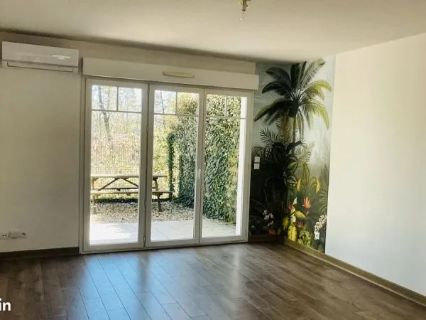 Maison t4 au calme petit jardin
