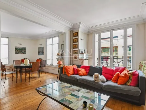 NEUILLY SUR SEINE - Exclusivité - Charme de l'ancien.