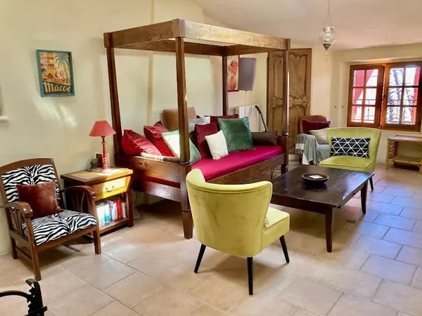 Propriété 4 pièces 125 m²