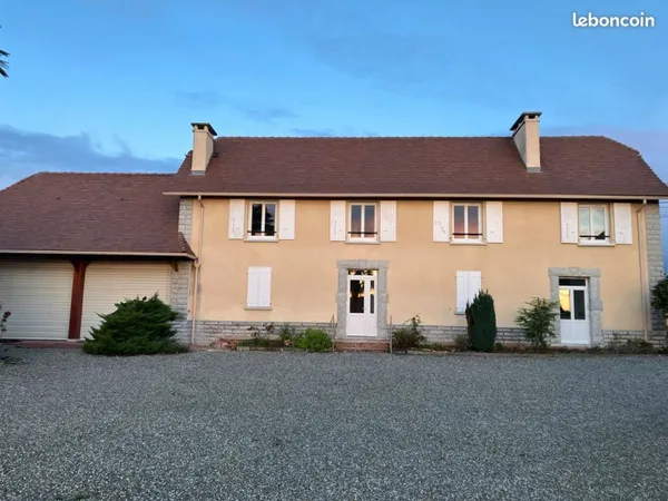 Maison T5 sur les coteaux de Sauvagnon
