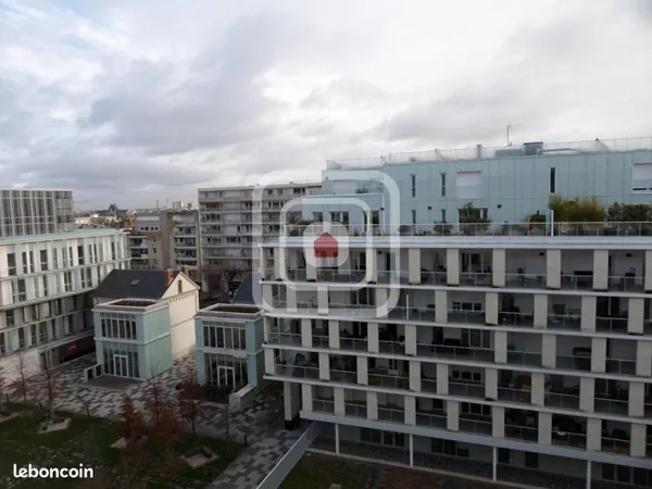 Studio 1 pièce 15 m²