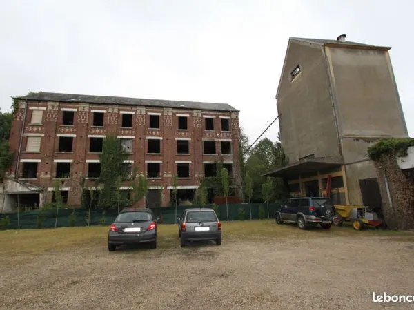 Immeuble 5 pièces 900 m²
