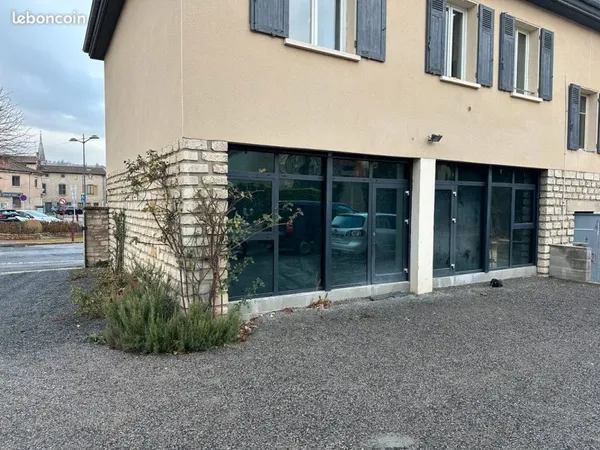 Local commercial / tertiaire 90 m² à aménager - Anse centre (69480)