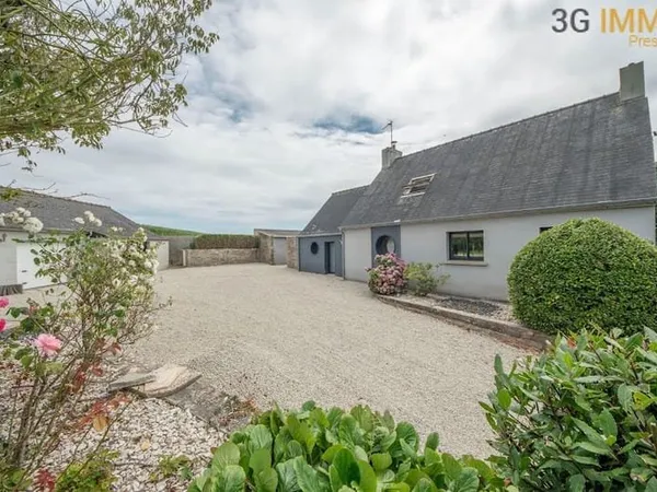 Propriété 6 pièces 150 m²