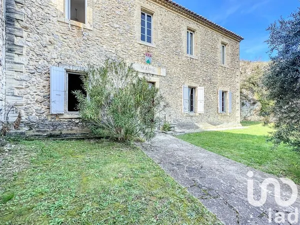 Maison 5 pièces 210 m²