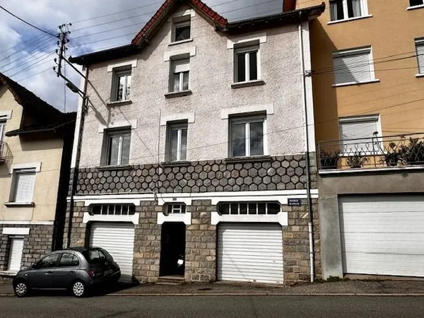 Immeuble 143 m²