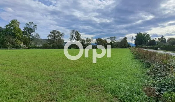 Terrain 1200 m²