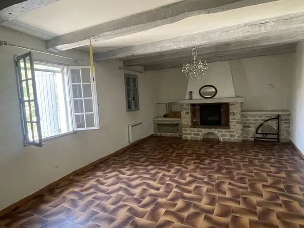 SAINT-ROMAIN EN VIENNOIS /MAISON DE VILLAGE 190M2 (Murs comm