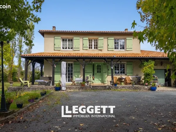 Maison 6 pièces 156 m²
