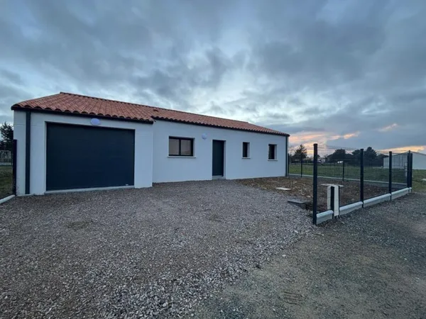 Maison neuve 3 chambres proche centre ville de Saint Vincent sur Jard