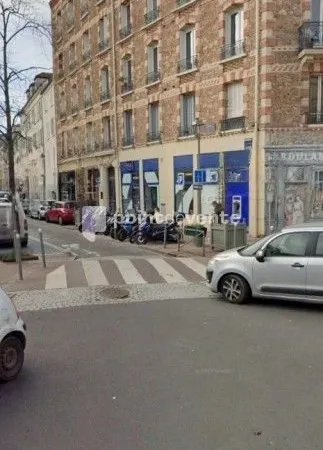 Commerce chaussure/cuir 27 m²