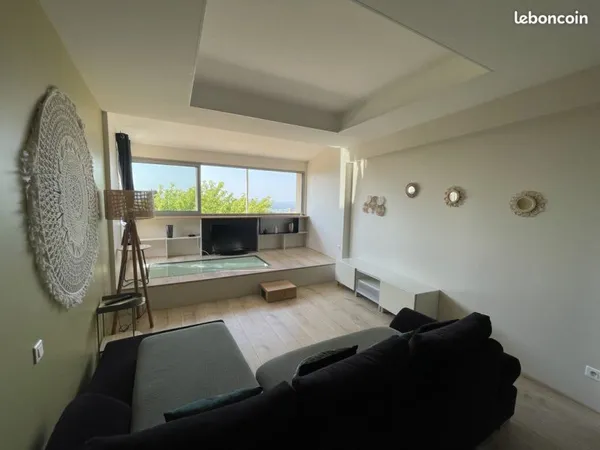 Maison de village 8 pièces 169 m²