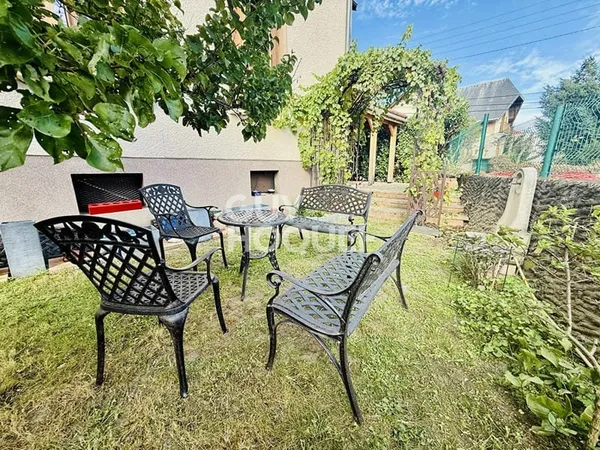 Clermont Ferrand secteur Beaulieu - Appartement T4 , Garage et Jardin privatif
