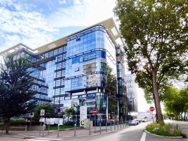 Bureaux 900 m²