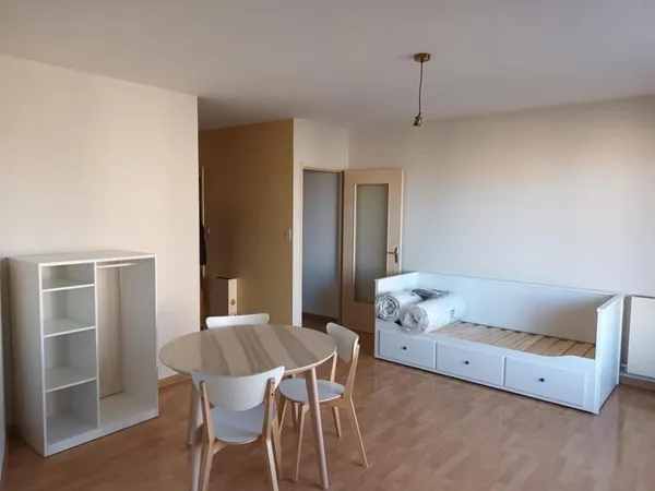 LOCATION T1 SEMI EQUIPE RODEZ SANS FRAIS D' AGENCE